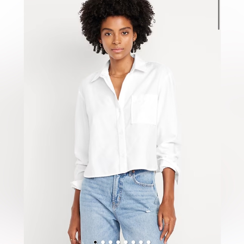 Old Navy Cream Cropped Shirt